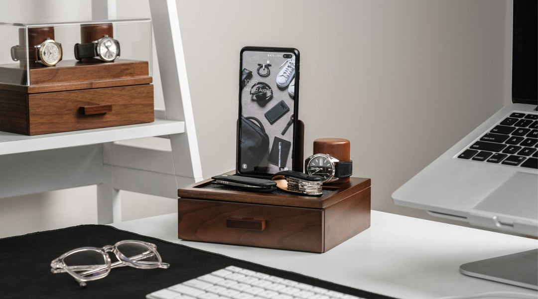 the hub phone docking station