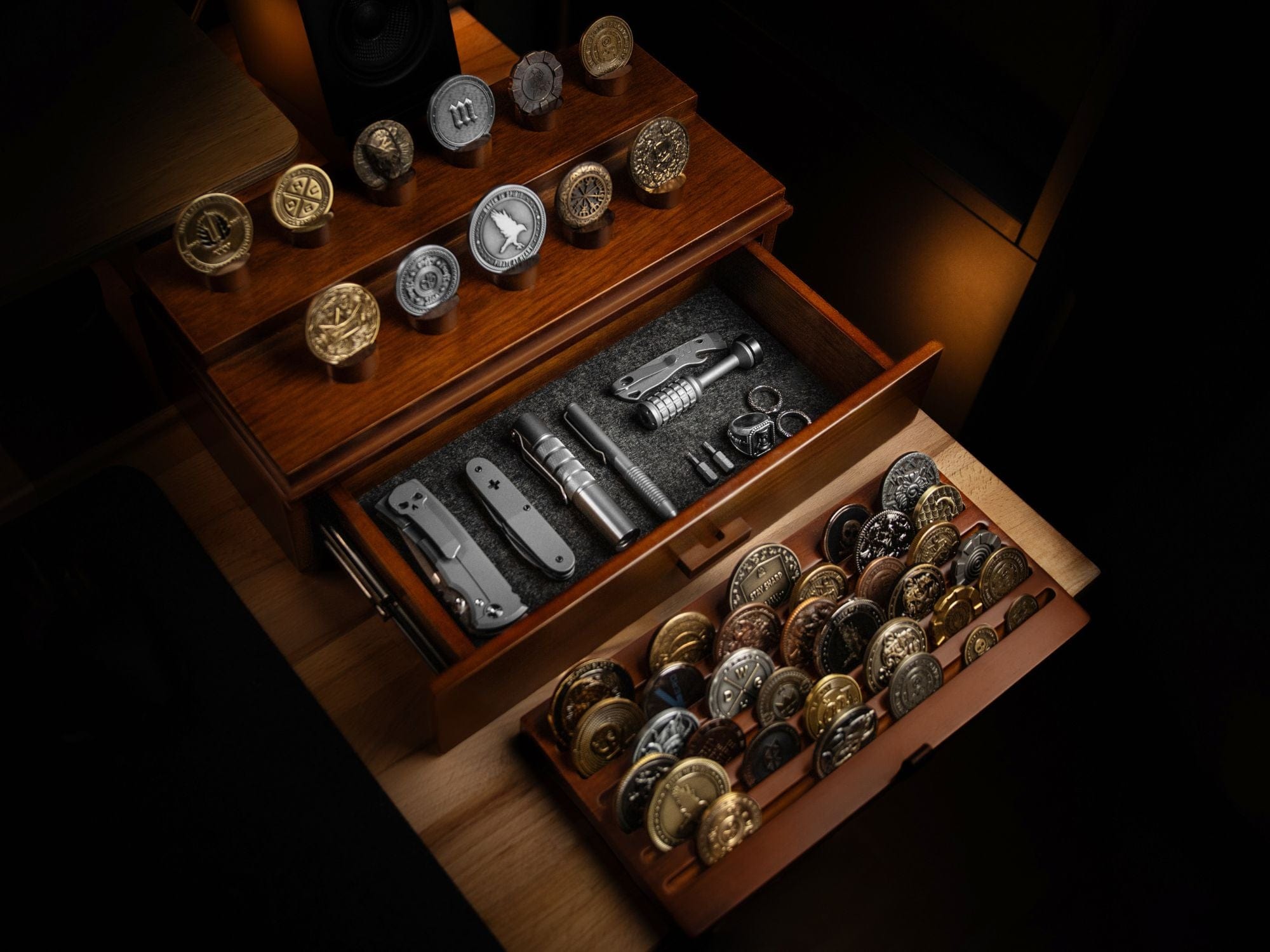 Cid Coin Rack Coin Holder | Coin Display Case | Coin Rack - Holme & Hadfield
