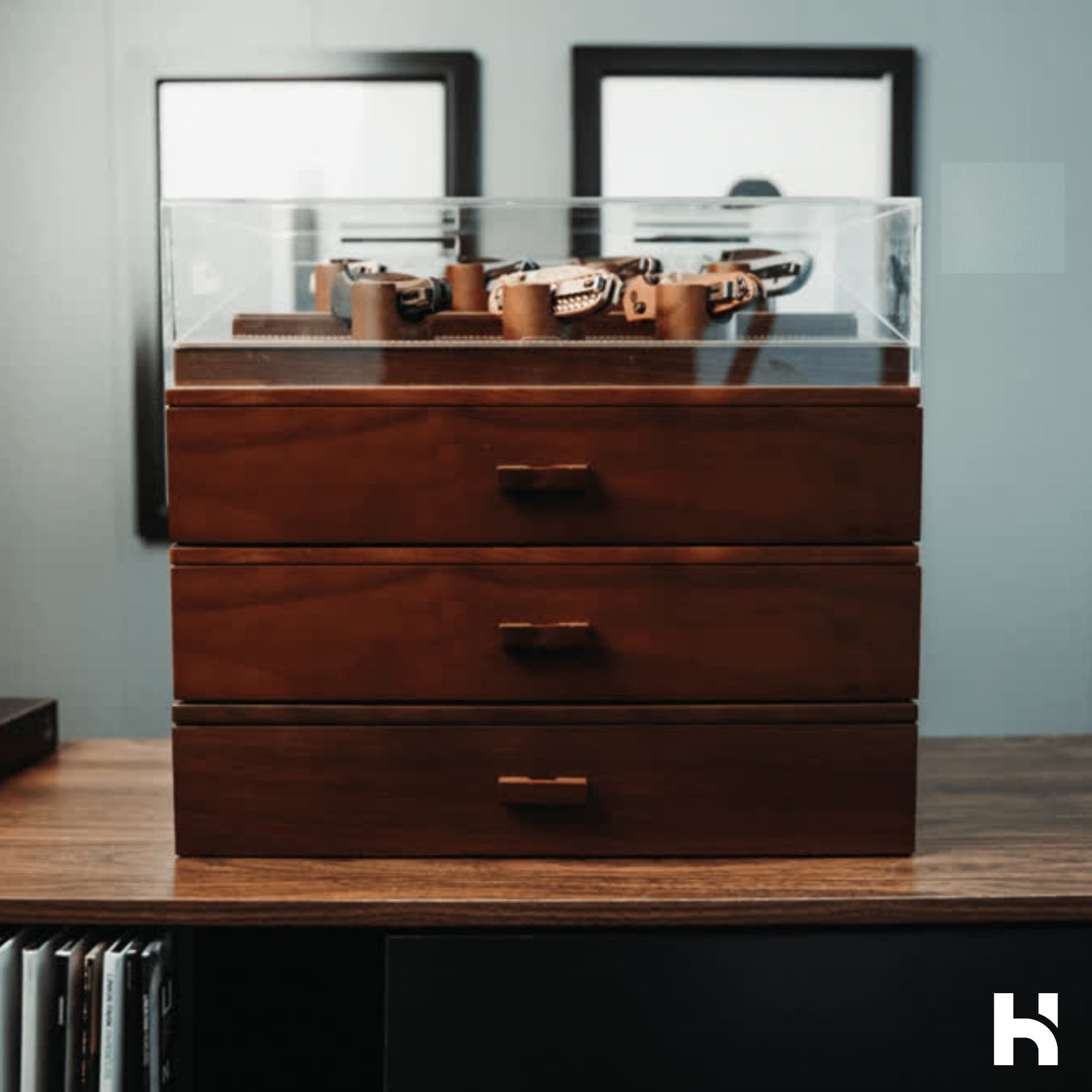 Holme & Hadfield Accessories The Riser - Armory