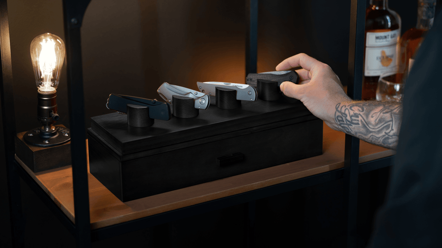 The Knife Deck Knife Display Case Display Case for Knives Holme